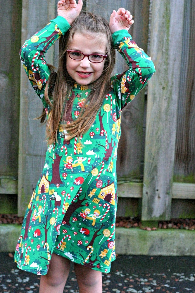 kitschy coo skater dress A Sewing Life: Riding the Bandwagon in the Kitschy Coo Lady Skater Dress